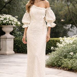 Klesis Never Worn Ivory Off Shoulder Open Back Dress Size Small